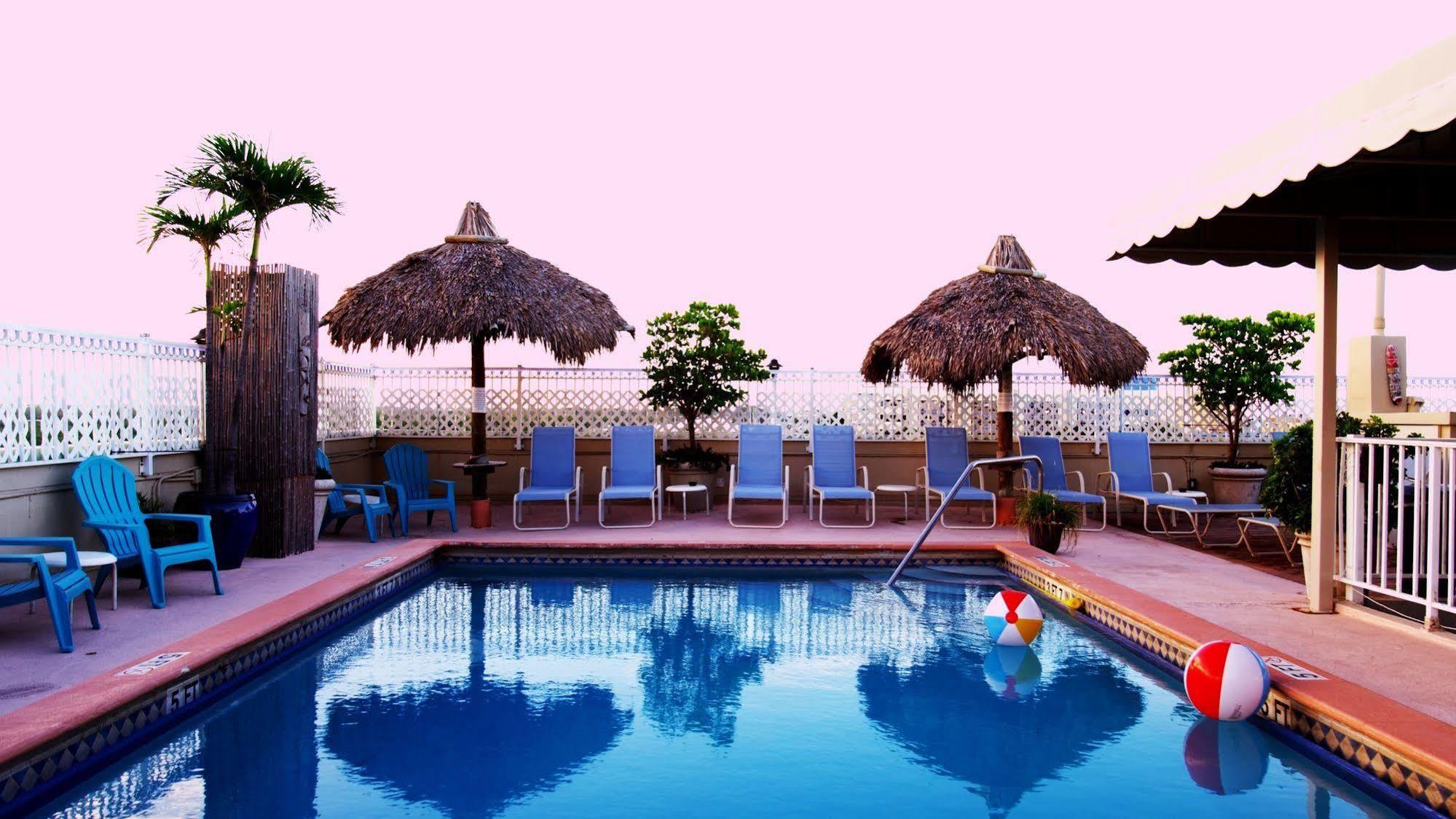 Rooftop Resort - Clothing Optional - Adult Only هوليوود المظهر الخارجي الصورة